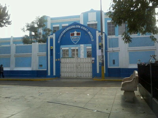 Institución Educativa Modelo