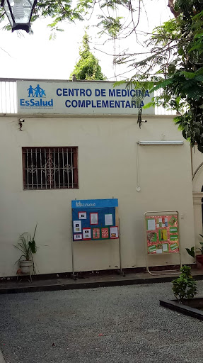 CAMEC Centro de Atencion en Medicina Complementaria. EsSalud.