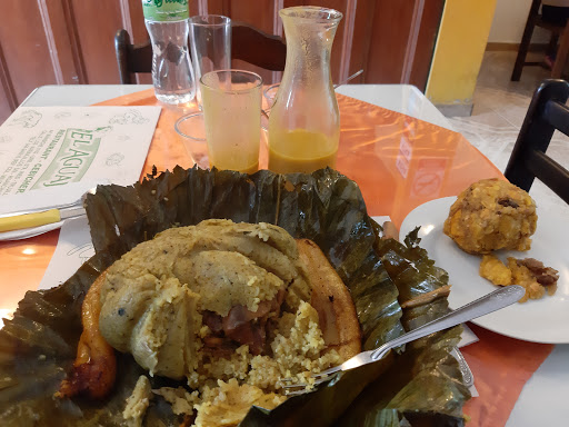 El Aguaje Restaurant