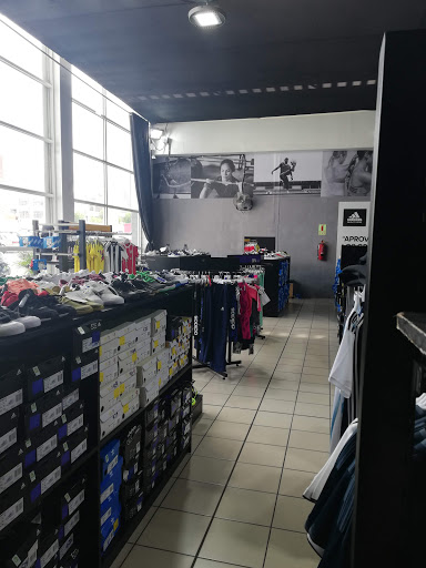 Adidas Outlet