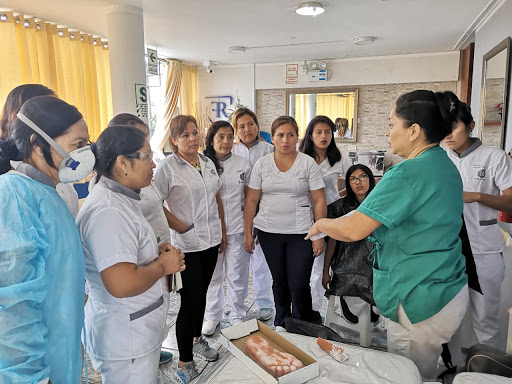 CER- Roosevelt Trujillo Instituto